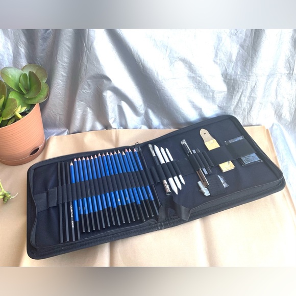 H & B Drawing Pencils Set 34 Pcs Sketch Pencils and Drawing Kit (incomplete) Set - Picture 5 of 5